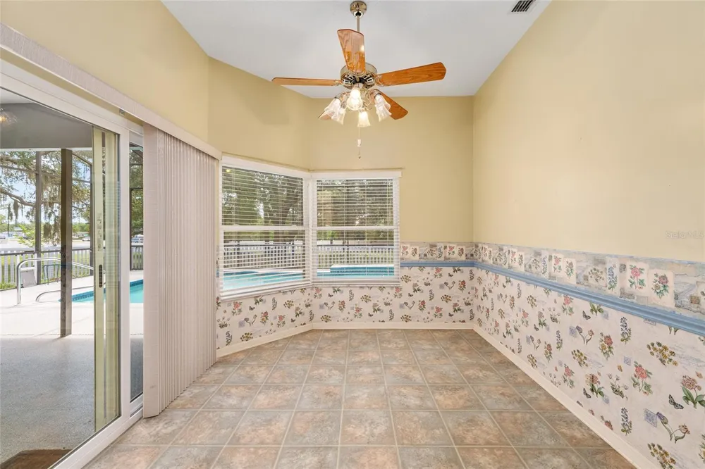 4611 RUSHMORE LOOP Beverly Hills, FL 34465