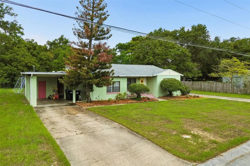 3742 MARTIN STREET Orlando, FL 32806