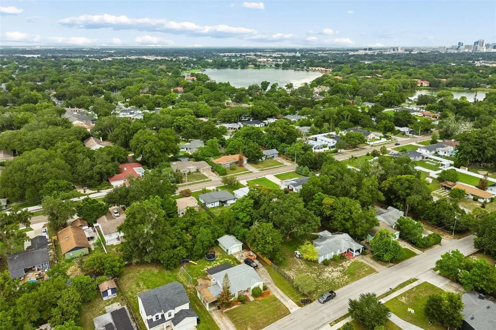 3742 MARTIN STREET Orlando, FL 32806