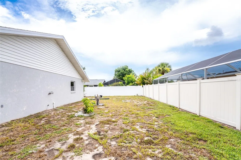 1458 STRADA D ARGENTO Venice, FL 34292