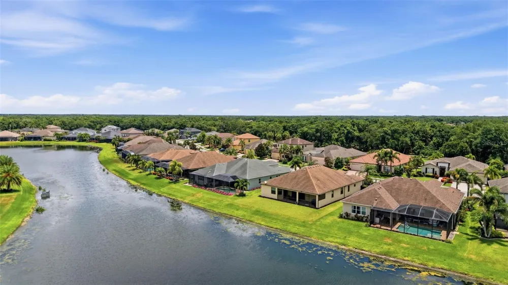 534 CHANTILLY TRAIL Bradenton, FL 34212