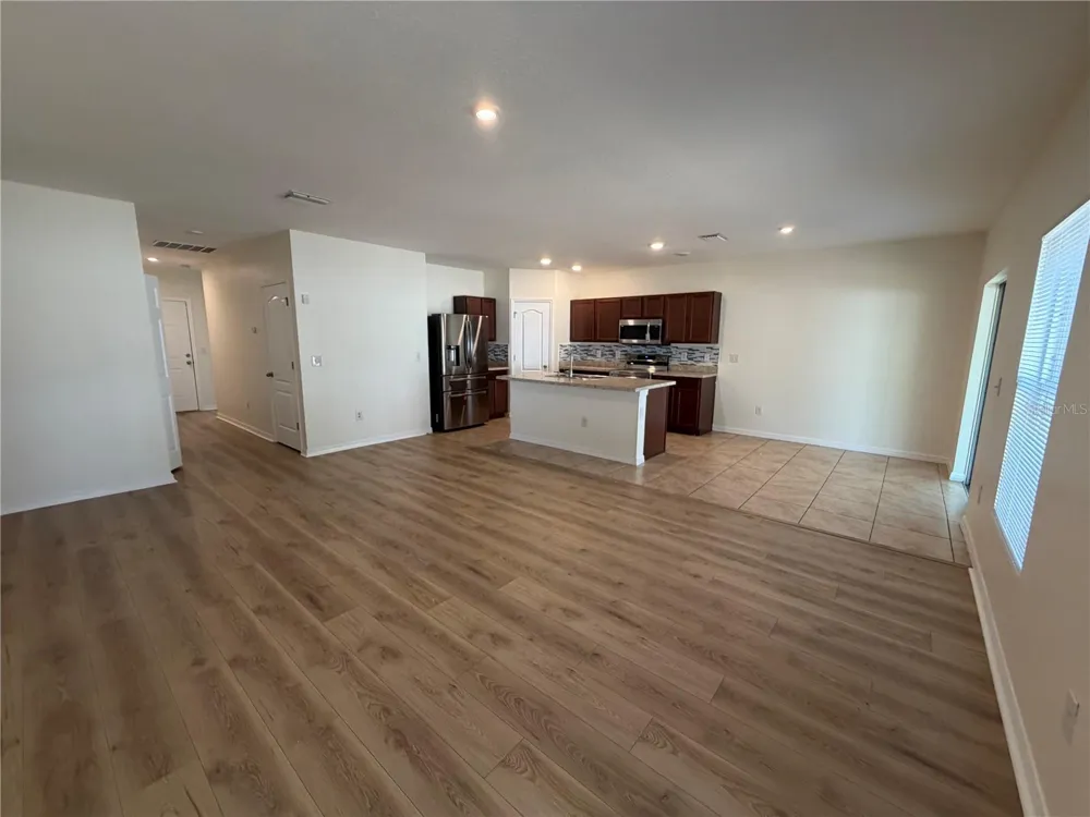 10119 CANDLEBERRY WOODS LANE Gibsonton, FL 33534