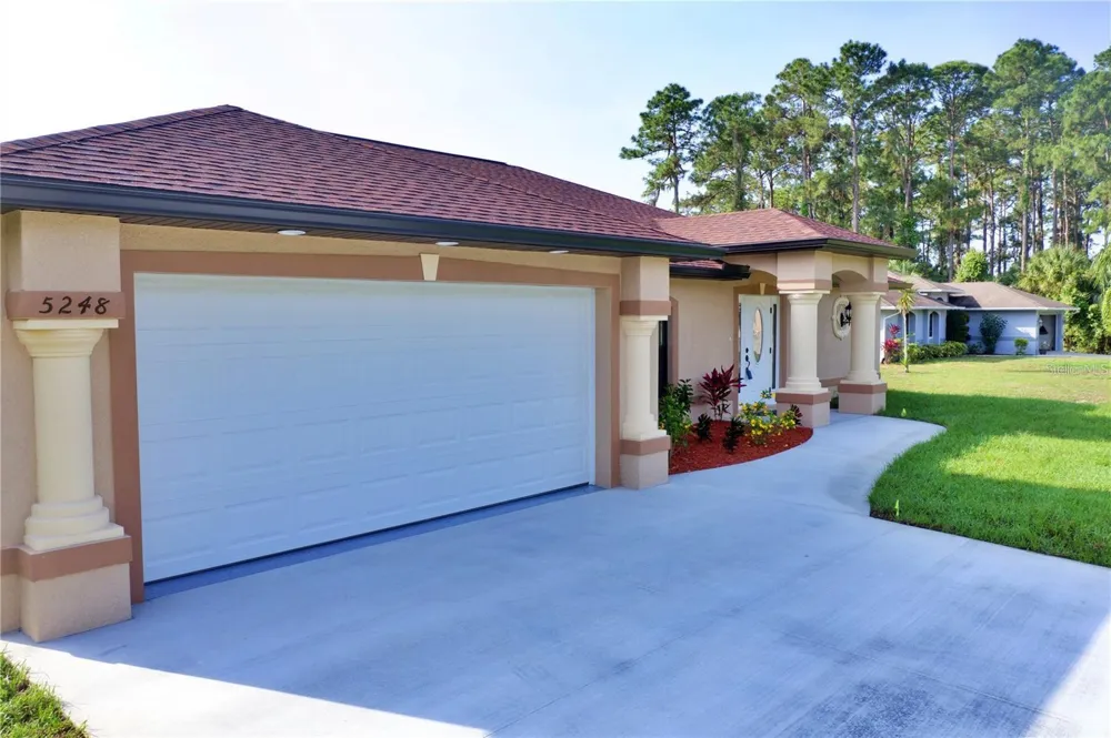 4851 KENNETT STREET North Port, FL 34288