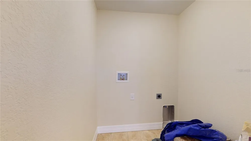 4851 KENNETT STREET North Port, FL 34288