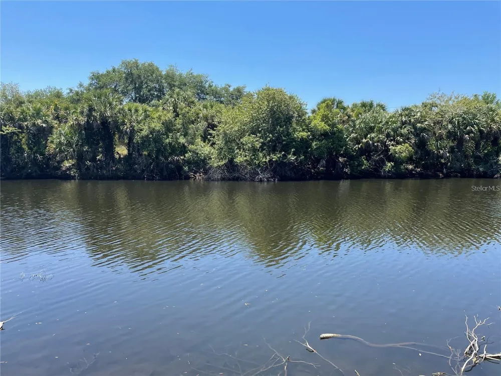 4851 KENNETT STREET North Port, FL 34288