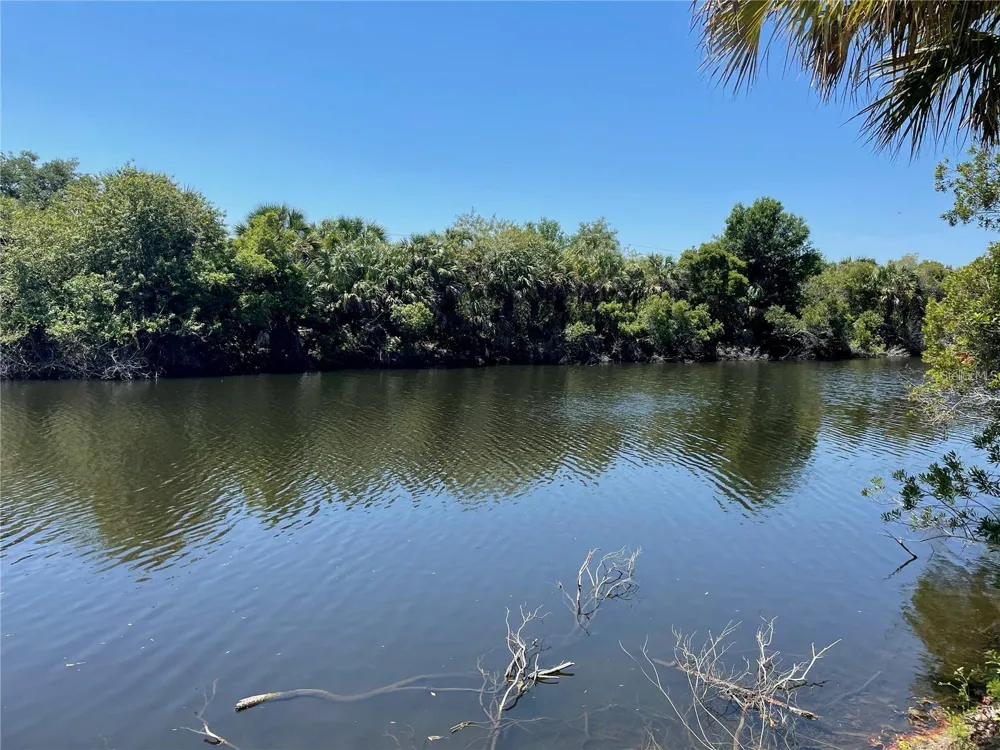 4851 KENNETT STREET North Port, FL 34288
