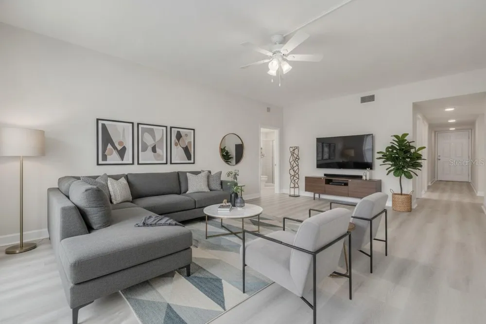 4550 OVERLOOK DRIVE NE #155 St Petersburg, FL 33703