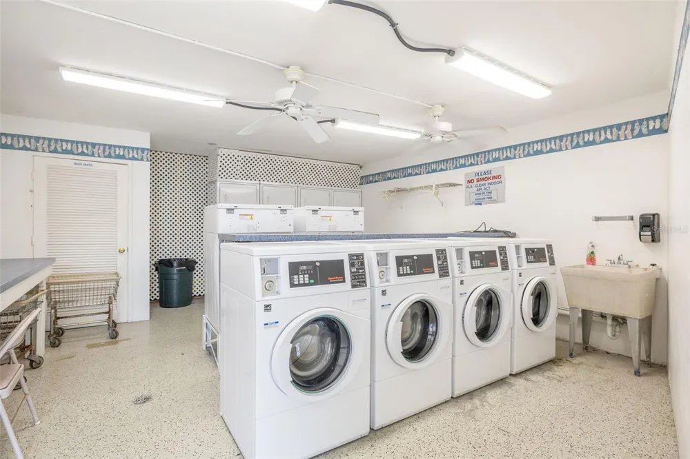 4550 OVERLOOK DRIVE NE #155 St Petersburg, FL 33703