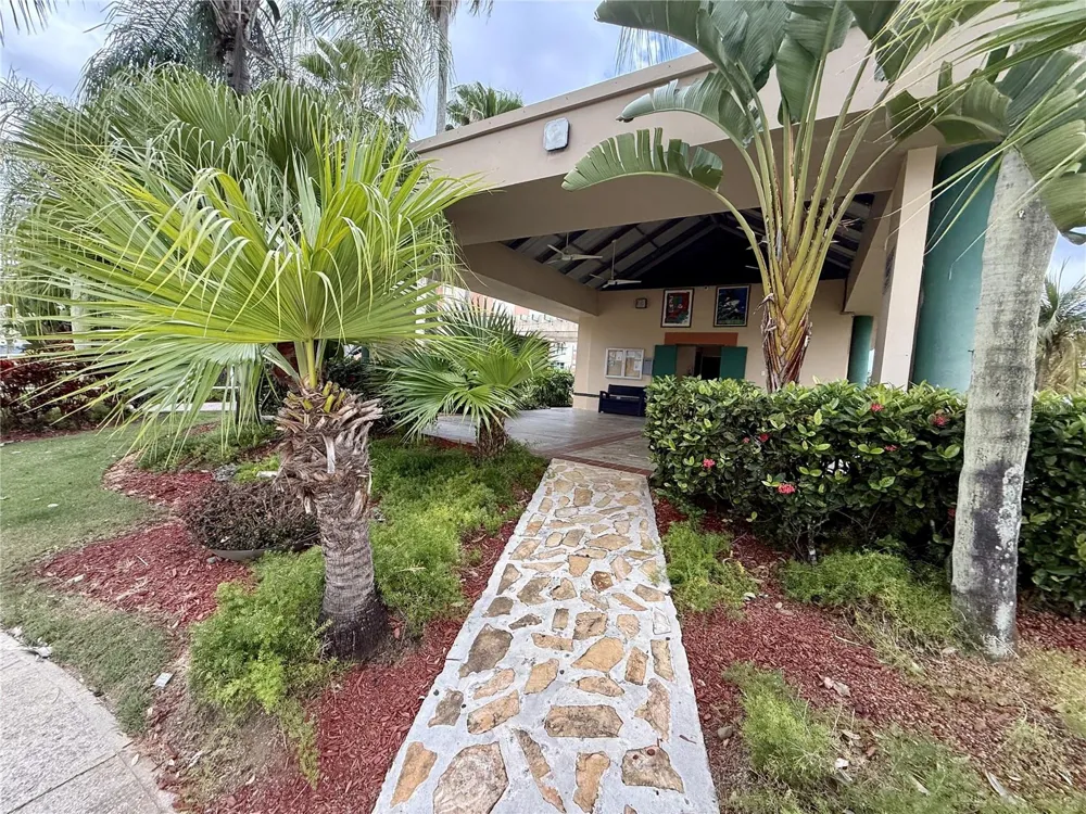 120 AVENIDA LA SIERRA #F6102 San Juan, PR 00926