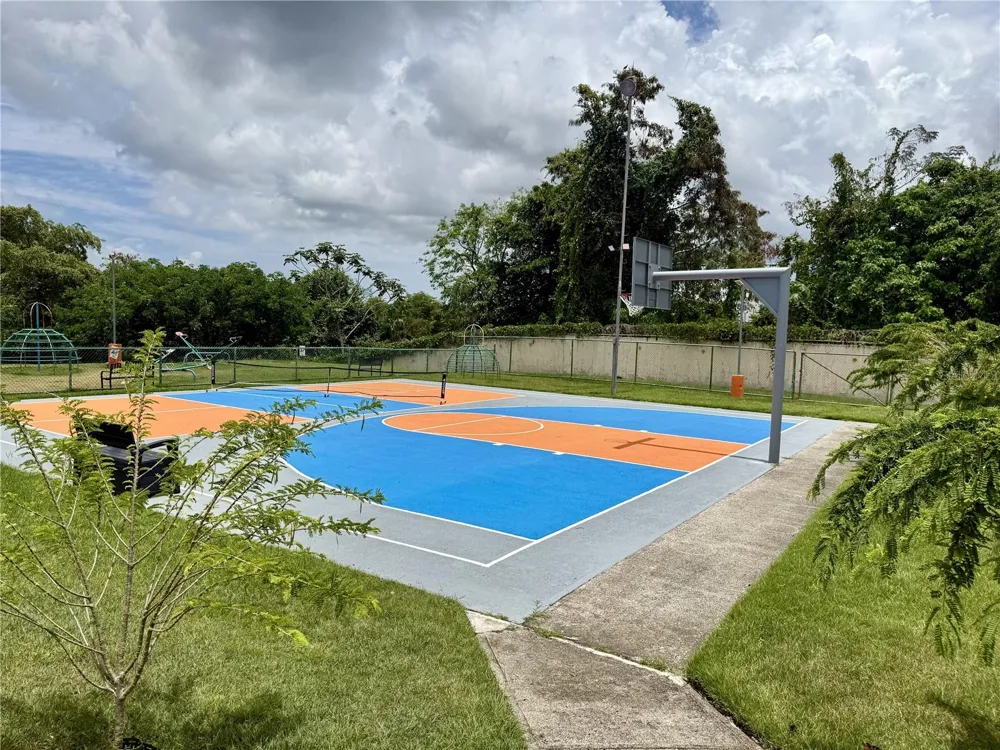 120 AVENIDA LA SIERRA #F6102 San Juan, PR 00926