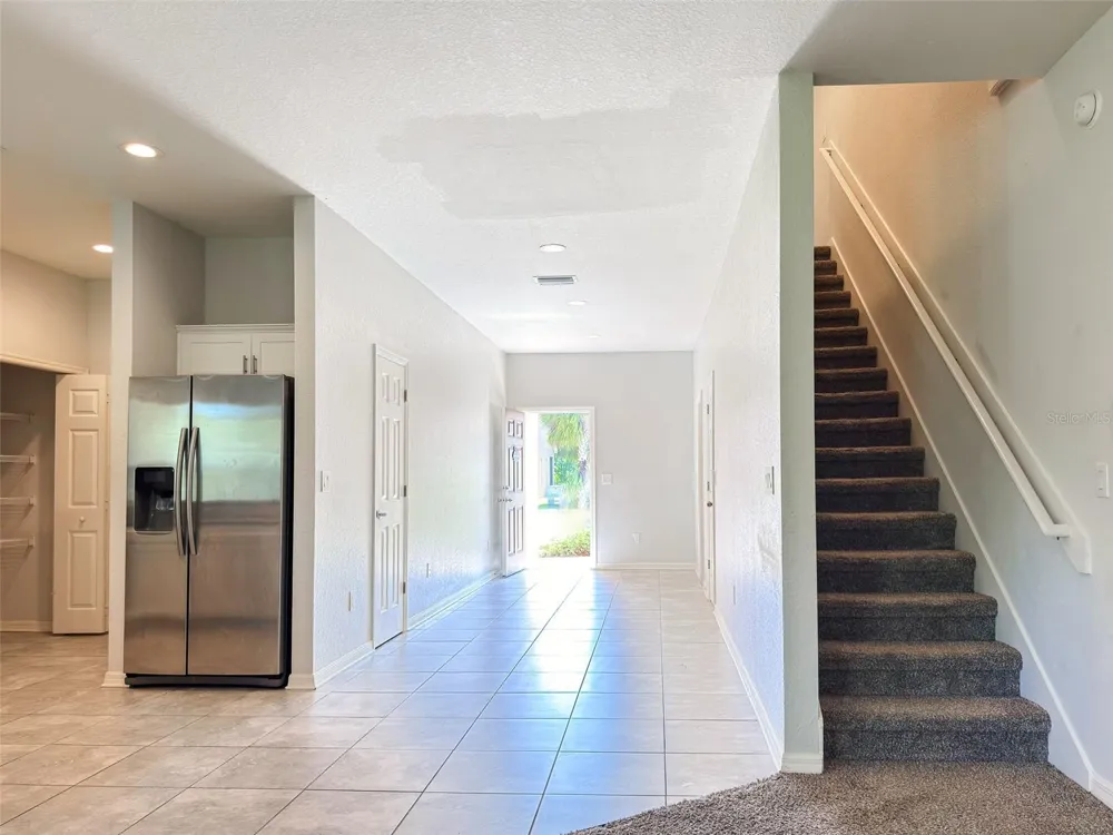 1097 GRANTHAM DRIVE Sarasota, FL 34234
