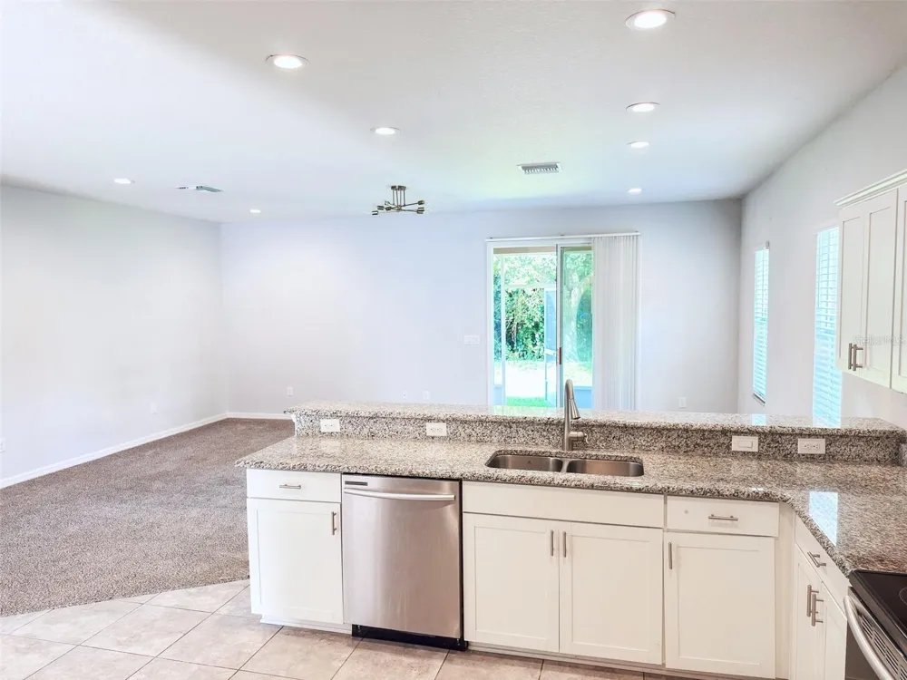 1097 GRANTHAM DRIVE Sarasota, FL 34234