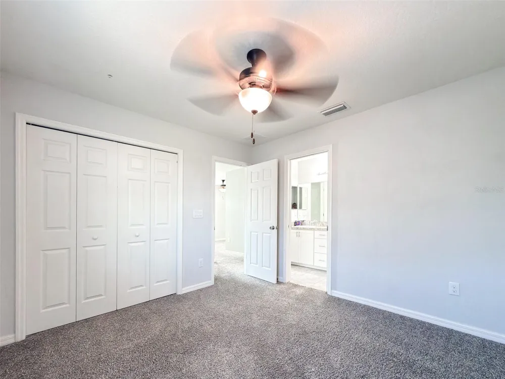 1097 GRANTHAM DRIVE Sarasota, FL 34234