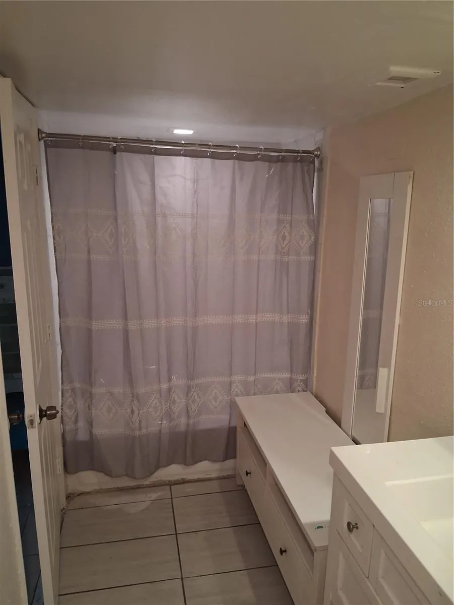 8421 S ORANGE BLOSSOM TRAIL #339 Orlando, FL 32809