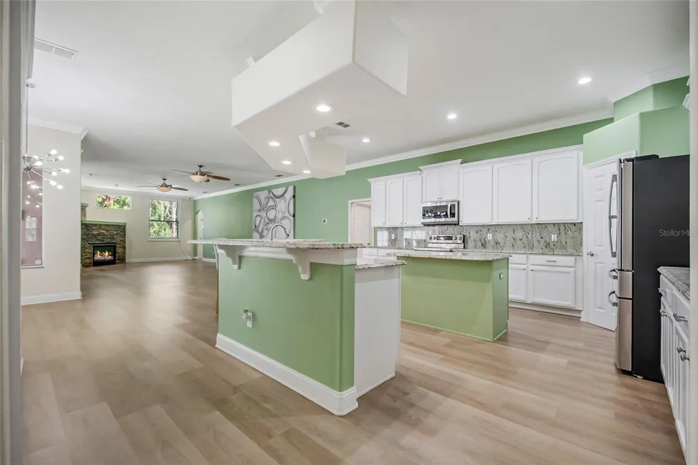 8615 WARWICK SHORE CROSSING Orlando, FL 32829