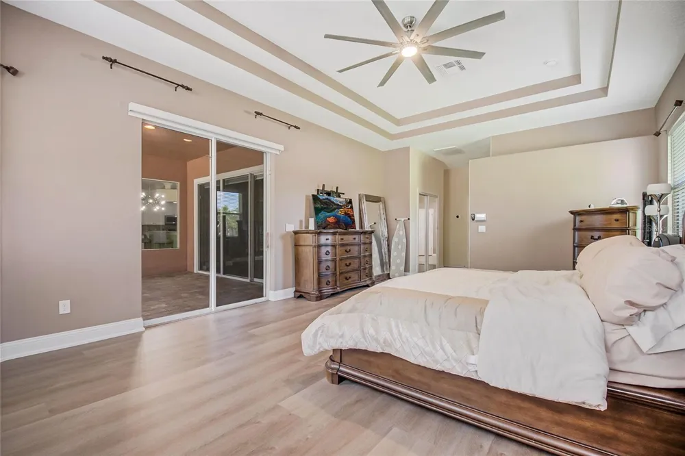 8615 WARWICK SHORE CROSSING Orlando, FL 32829