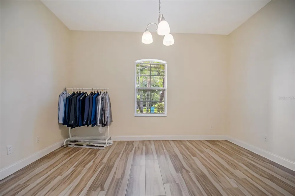 8615 WARWICK SHORE CROSSING Orlando, FL 32829