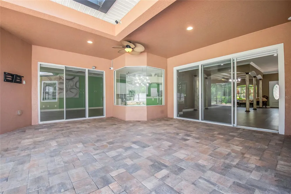 8615 WARWICK SHORE CROSSING Orlando, FL 32829