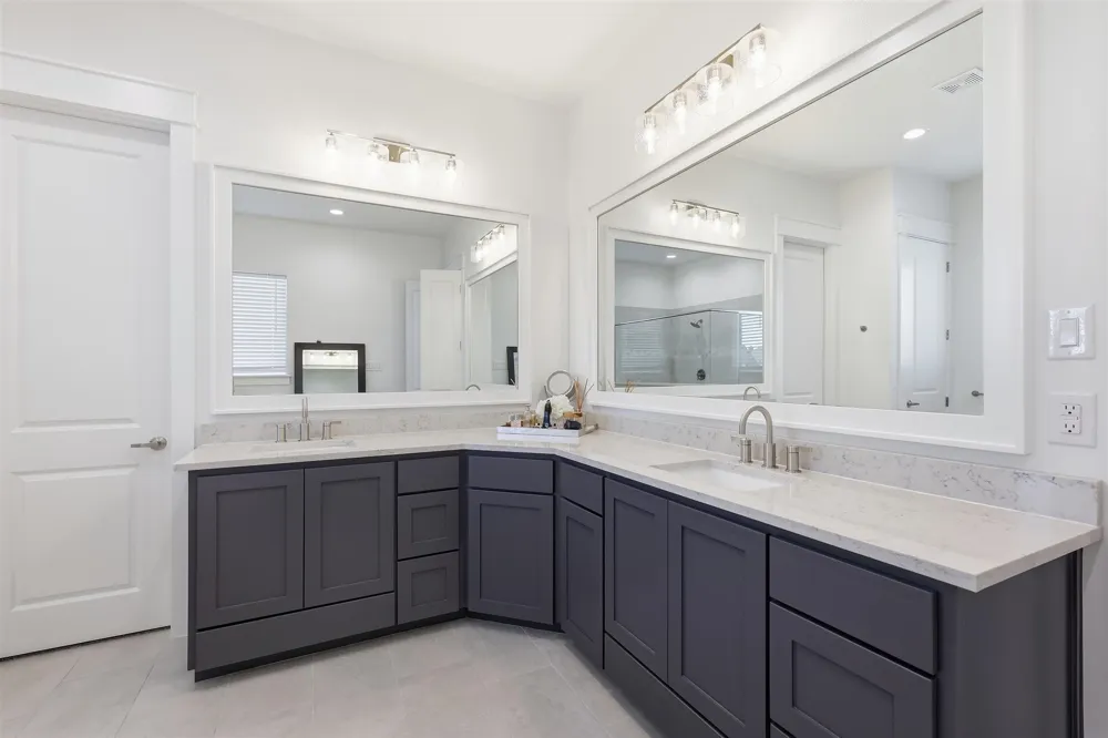 901 Medaris Way Azle, TX 76020