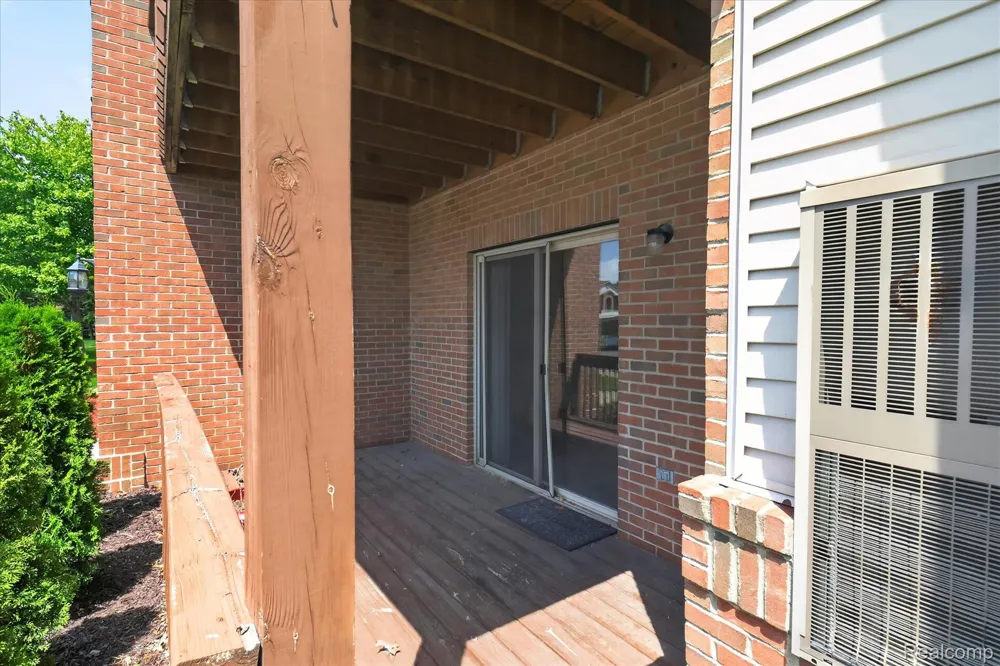 45720 Prairiegrass Court Van Buren Charter Township, MI 48111