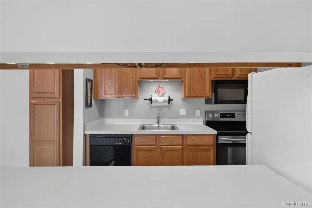 45720 Prairiegrass Court Van Buren Charter Township, MI 48111