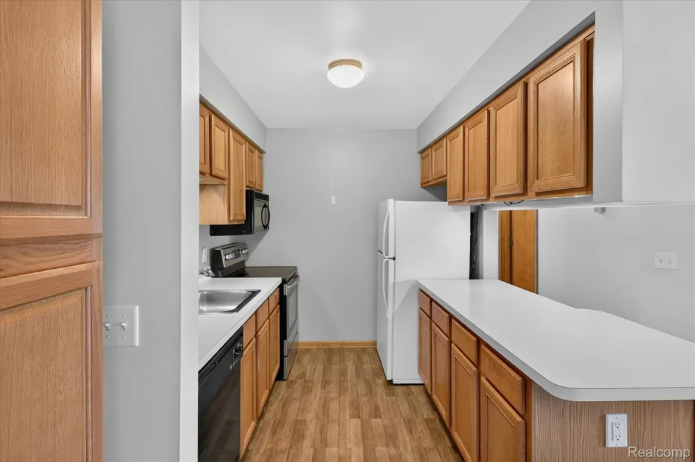45720 Prairiegrass Court Van Buren Charter Township, MI 48111