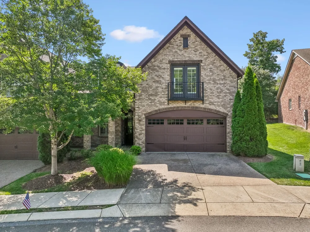 143 Village Cir Lebanon, TN 37087