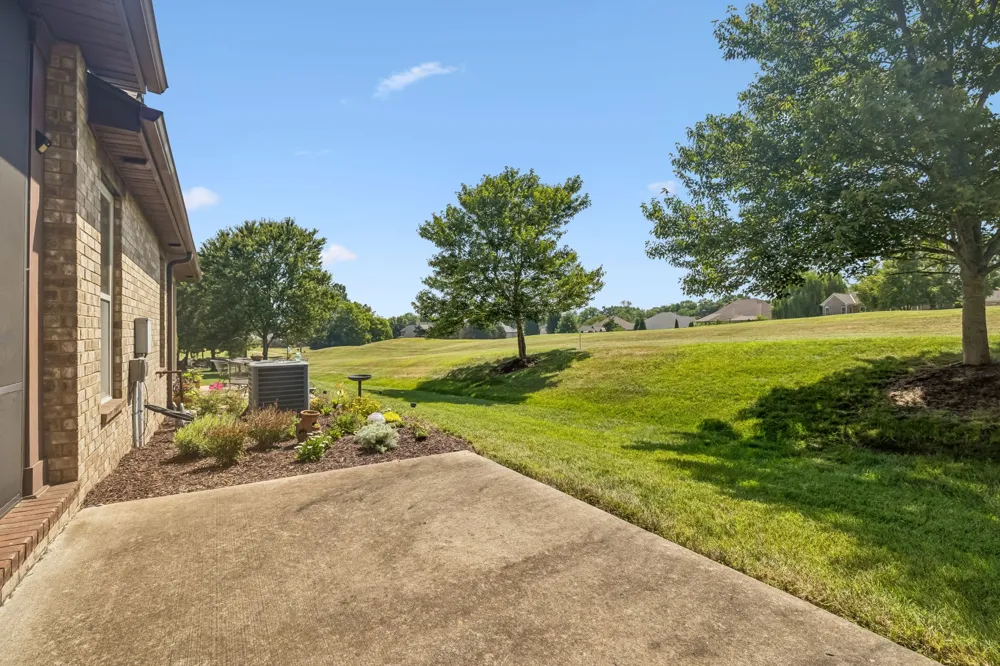 143 Village Cir Lebanon, TN 37087