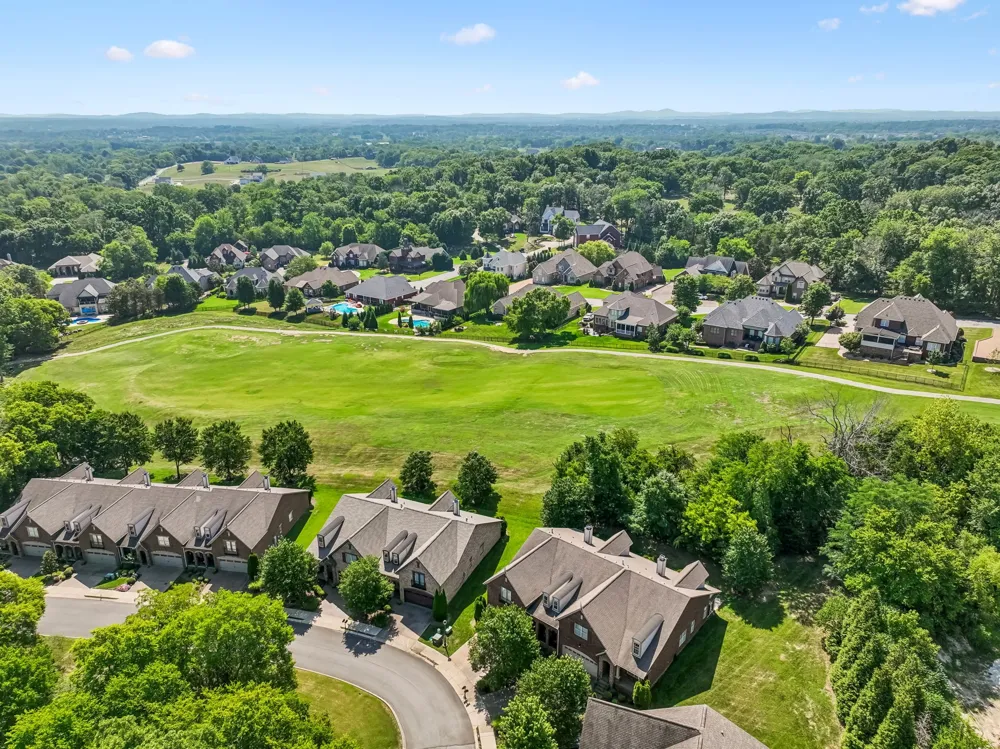 143 Village Cir Lebanon, TN 37087