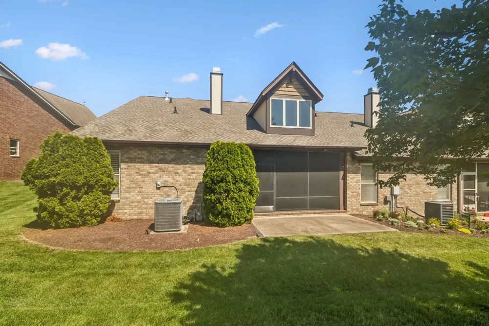 143 Village Cir Lebanon, TN 37087
