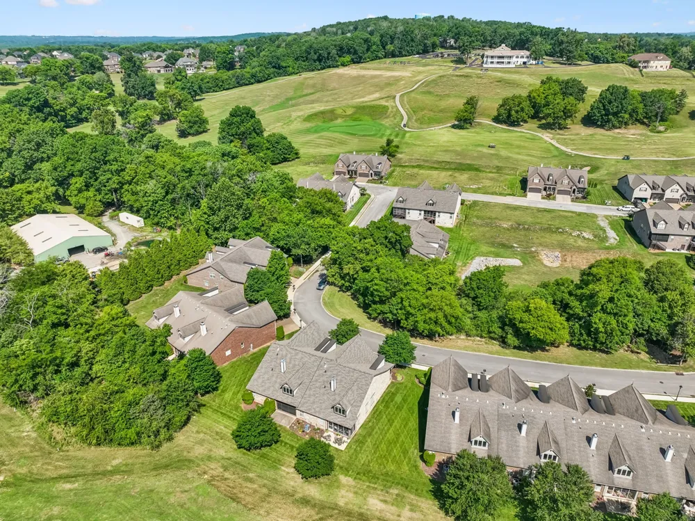 143 Village Cir Lebanon, TN 37087