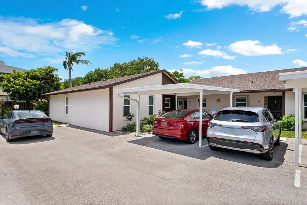 6531 SE Federal Highway #M112 Stuart, FL 34997