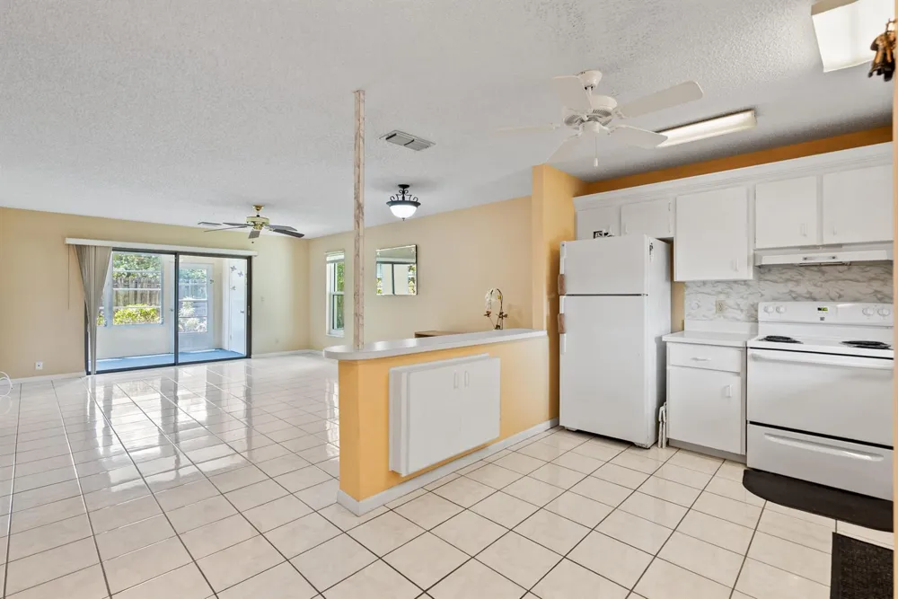 6531 SE Federal Highway #M112 Stuart, FL 34997