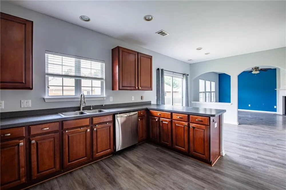 7702 Parkside Drive Lithia Springs, GA 30122