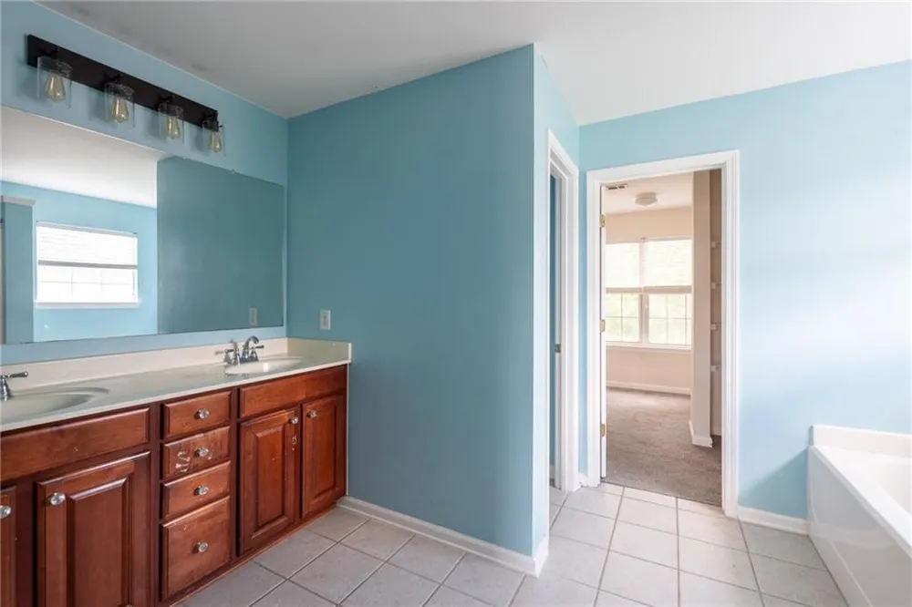 7702 Parkside Drive Lithia Springs, GA 30122