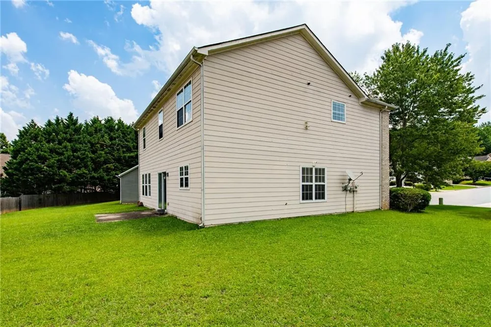 7702 Parkside Drive Lithia Springs, GA 30122