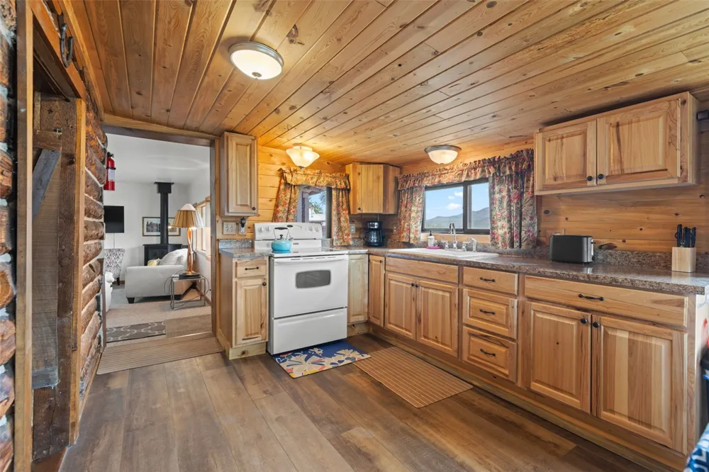 222 CR 1776 Heeney, CO 80498
