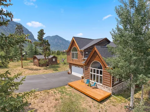 563 Temple Trail
