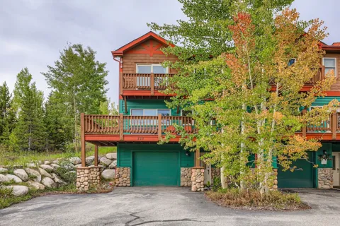 323 Twenty Grand Drive #323