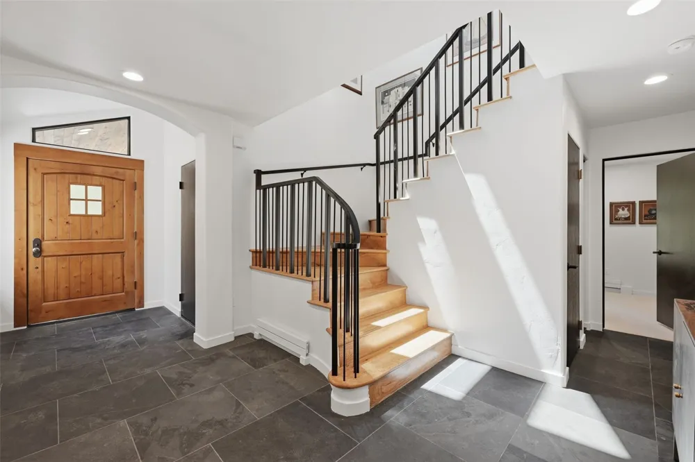 992 S 7th Avenue Frisco, CO 80443