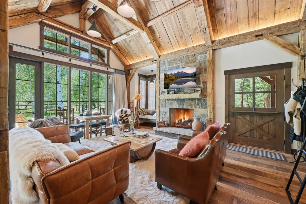 992 S 7th Avenue Frisco, CO 80443