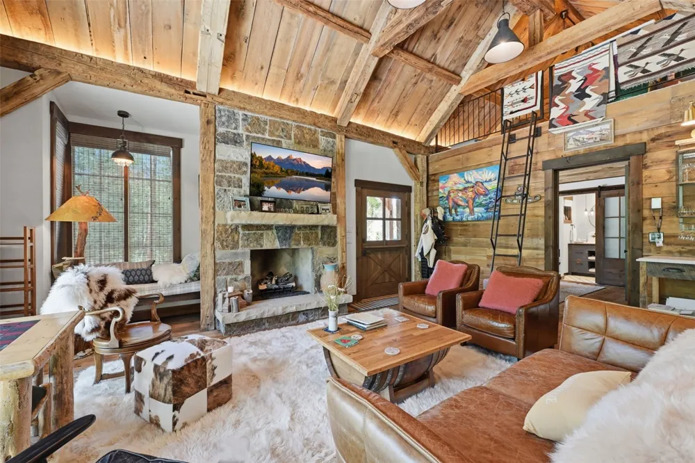 992 S 7th Avenue Frisco, CO 80443