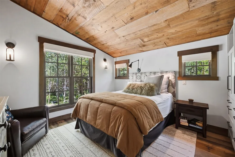 992 S 7th Avenue Frisco, CO 80443