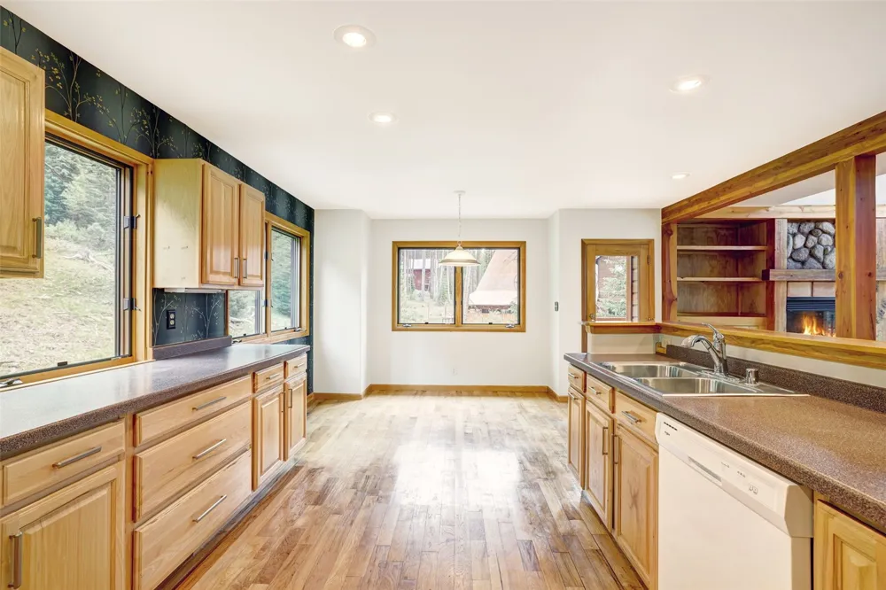 566 Blue River Road Blue River, CO 80424