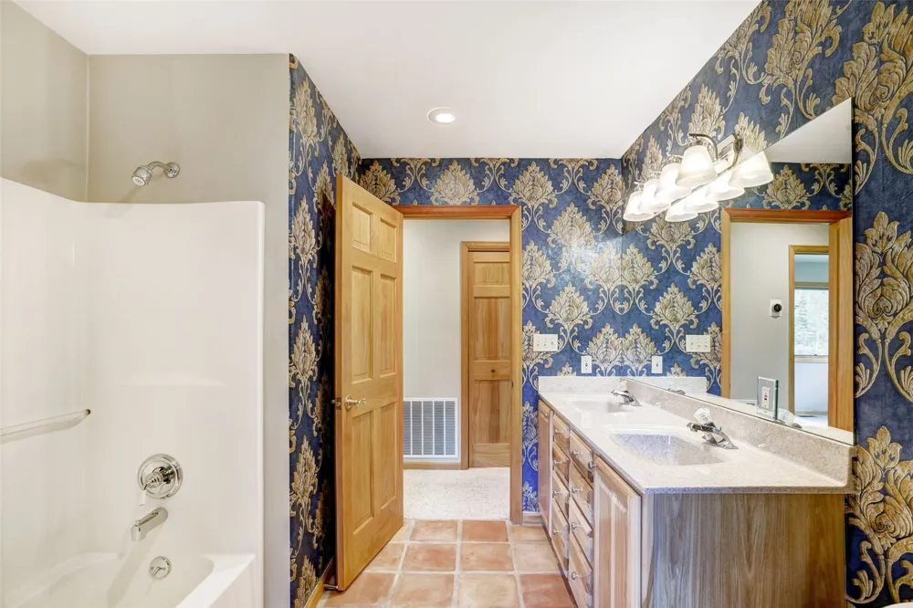 566 Blue River Road Blue River, CO 80424