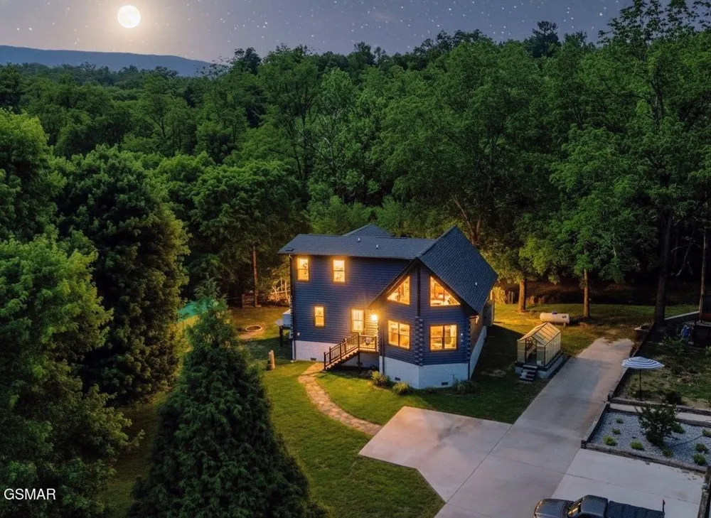 178 Wilton Springs Road Newport, TN 37821