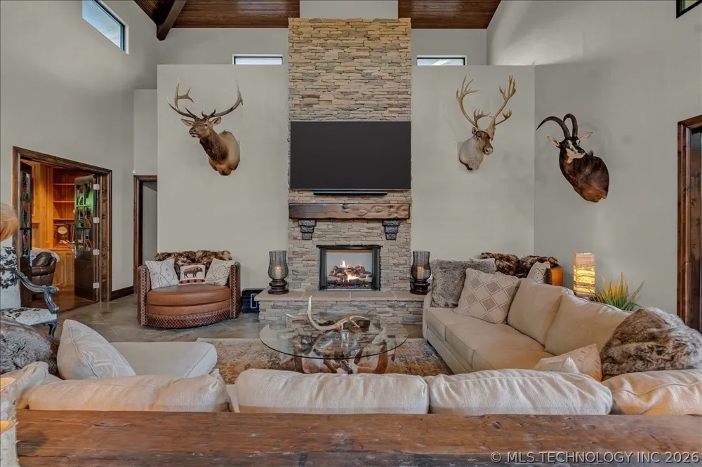 14380 Creager Road Mounds, OK 74047