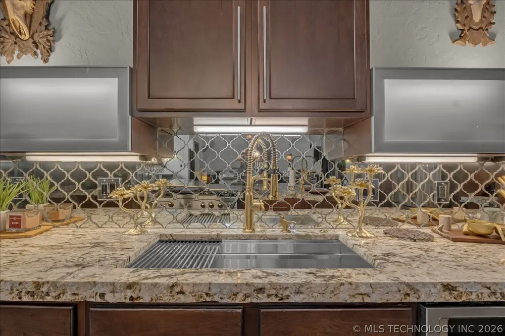 14380 Creager Road Mounds, OK 74047