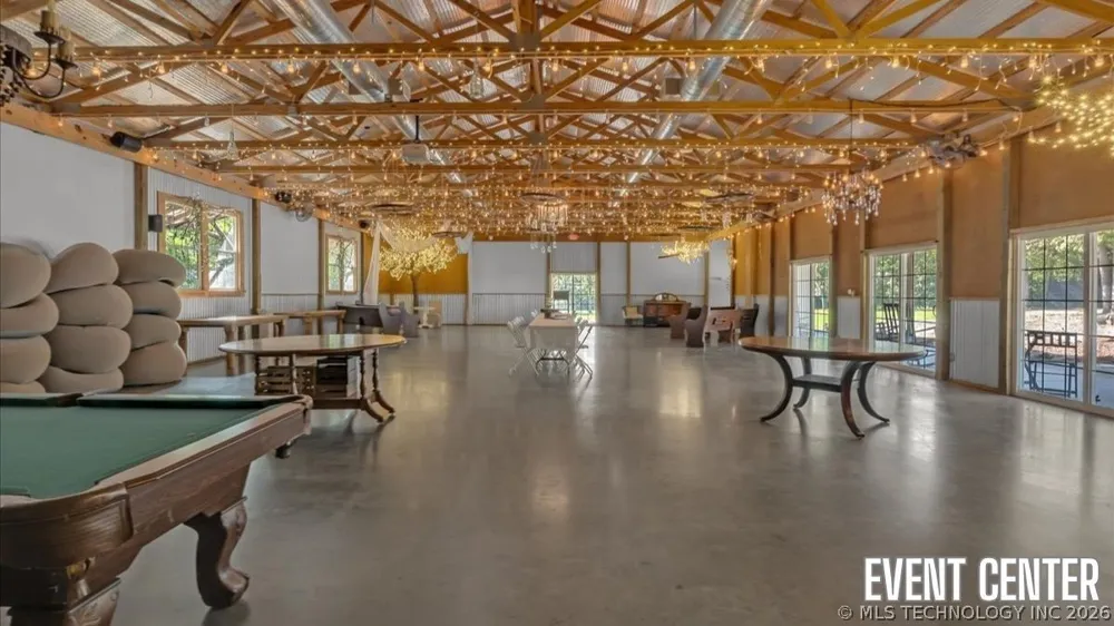 14380 Creager Road Mounds, OK 74047