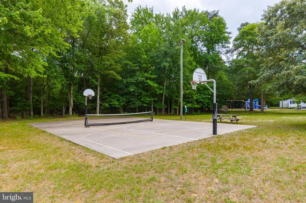 1018 MAGOTHY AVENUE Arnold, MD 21012